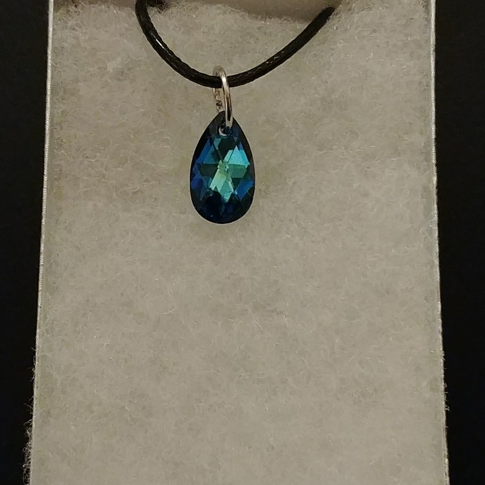 Neptune Blue Crystal Teardrop Necklace - Picture 3 of 8